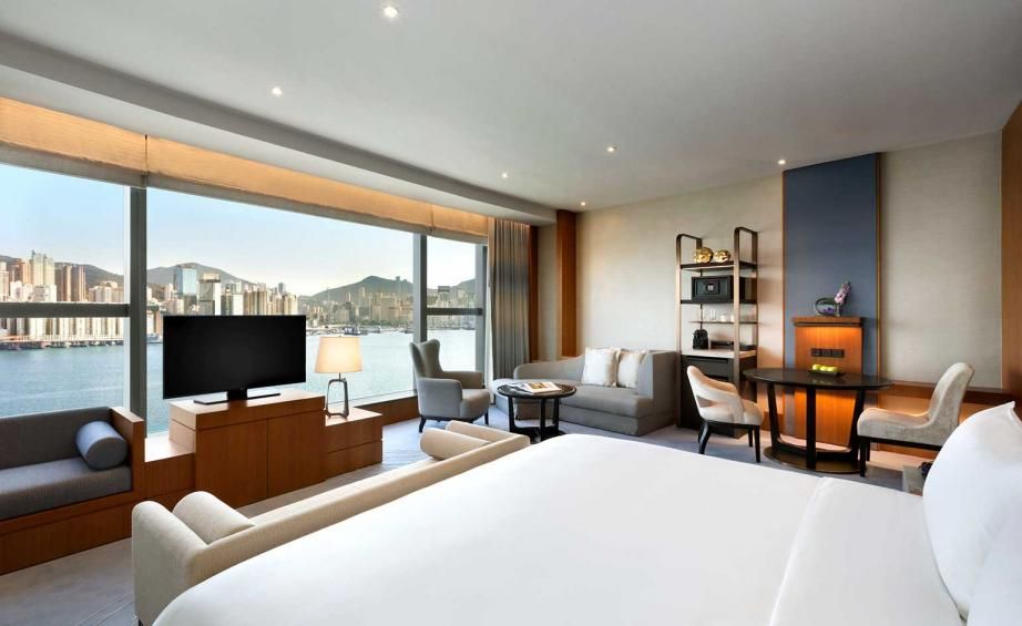 Deluxe King Room