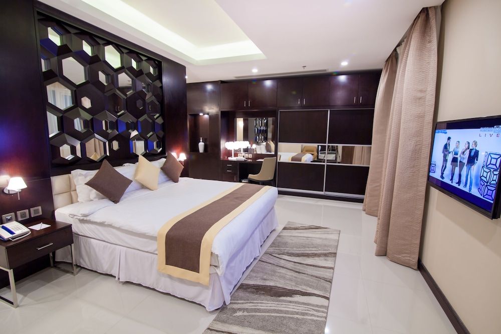Premier Room