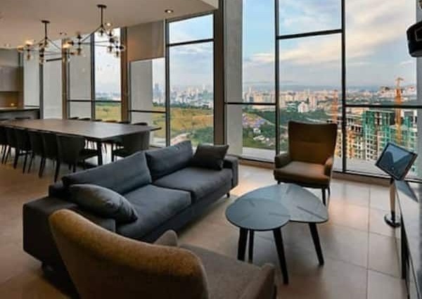 Club Room