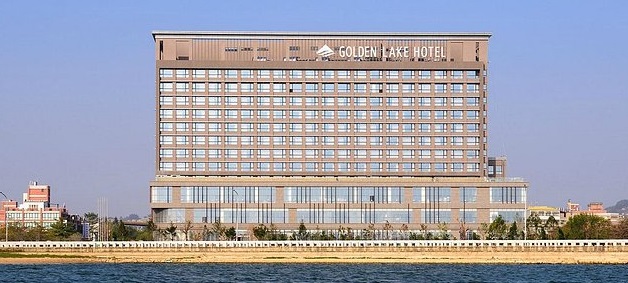 Golden Lake Hotel